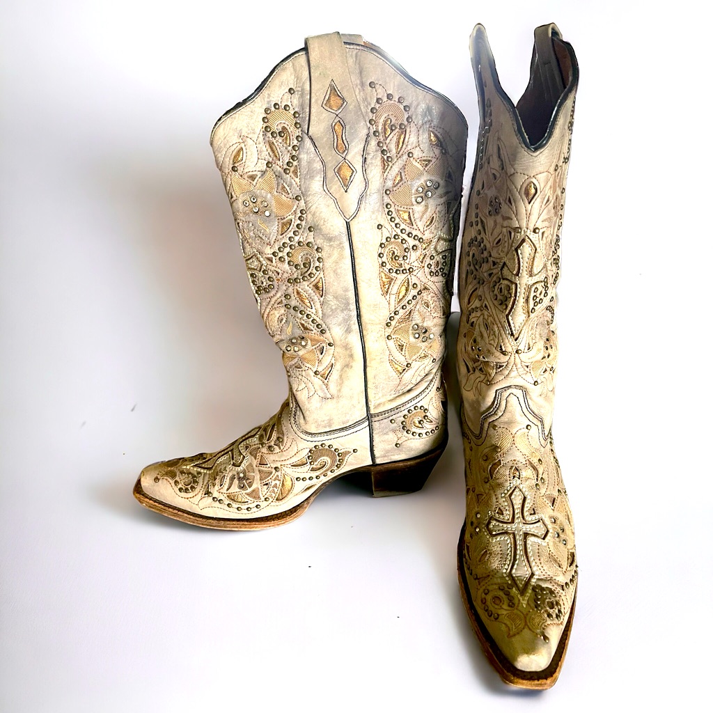 Corral Brand Beautiful Vintage Boots BrandCorral Corral Brand Beautiful Vintage Boots BrandCorral